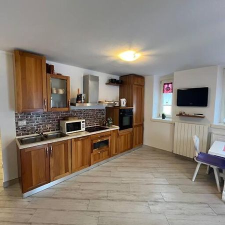 Appartamento Trilocale Con Vista Piste Da Sci Villa d'Allegno Esterno foto
