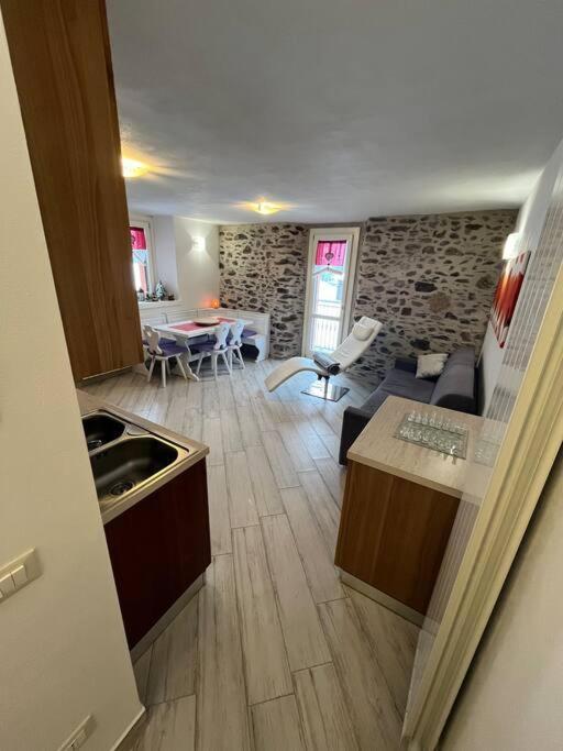 Appartamento Trilocale Con Vista Piste Da Sci Villa d'Allegno Esterno foto
